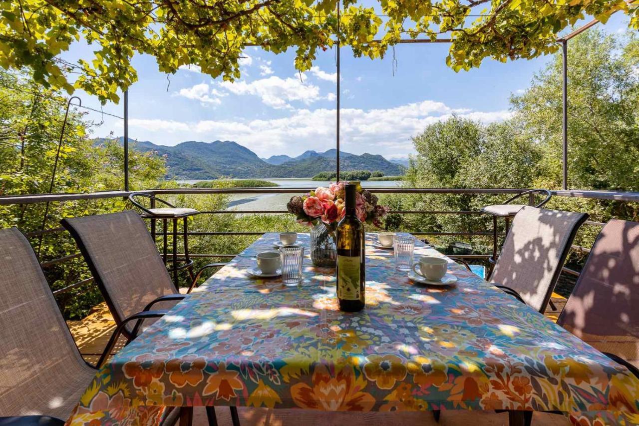 Lake House Buric Vranjina Bagian luar foto