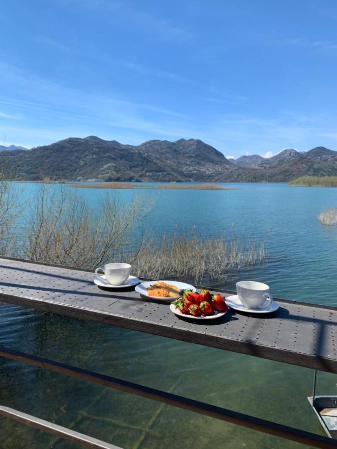 Lake House Buric Vranjina Bagian luar foto